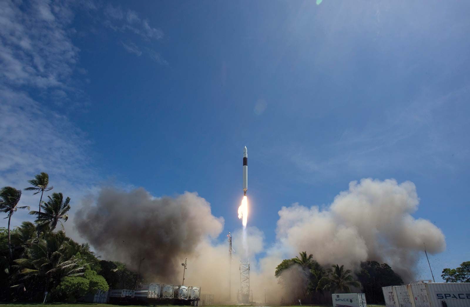 Falcon-1-falcon-1024x668 SpaceX ve Terk Edilmiş Projeleri Fizik-Astronomi