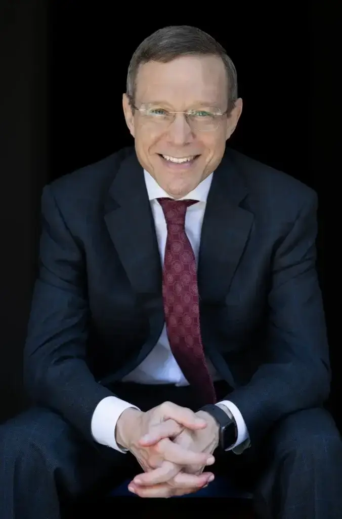 yazar-1-676x1024 3I/ATLAS Hakkında Haberler: Kütleçekimsel Olmayan İvmelenme Eksikliği, Anormal Derecede Büyük Kütleli Bir Cisme İşaret Ediyor Çeviriler Fizik-Astronomi